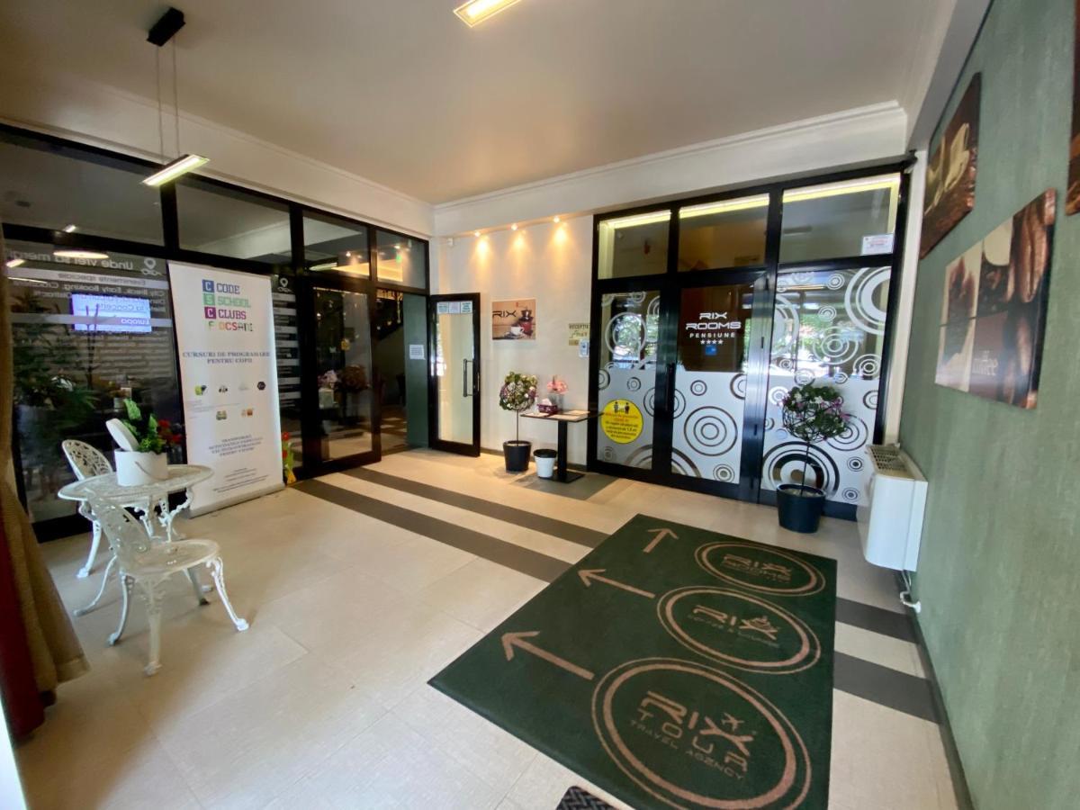 Pensiunea Rix Rooms Focșani Bagian luar foto